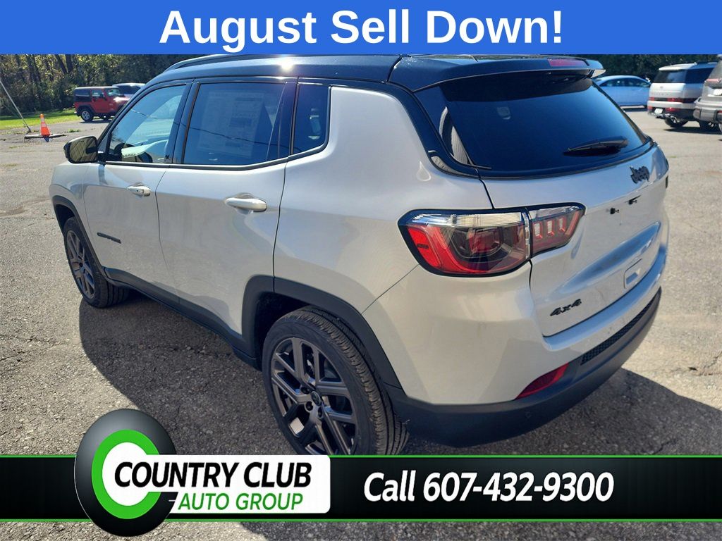 2025 Jeep Compass Limited - Photo 6