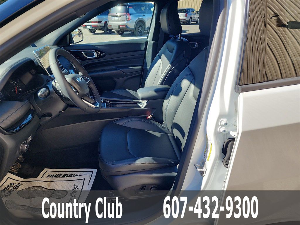 2025 Jeep Compass Limited - Photo 11