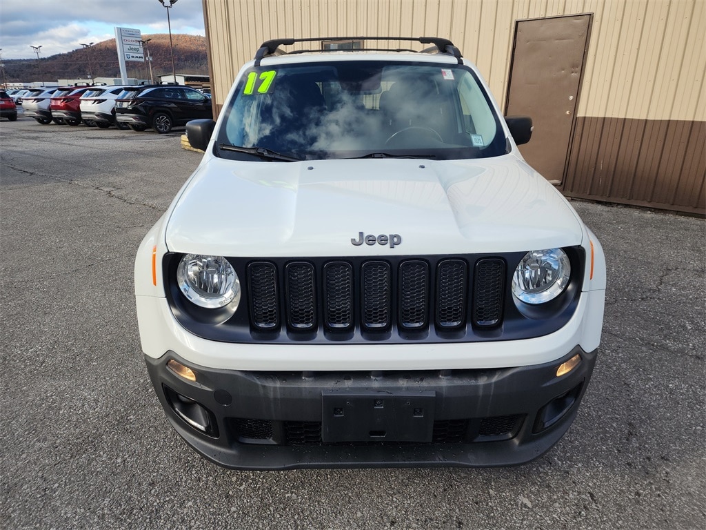 Certified 2017 Jeep Renegade Altitude SUV