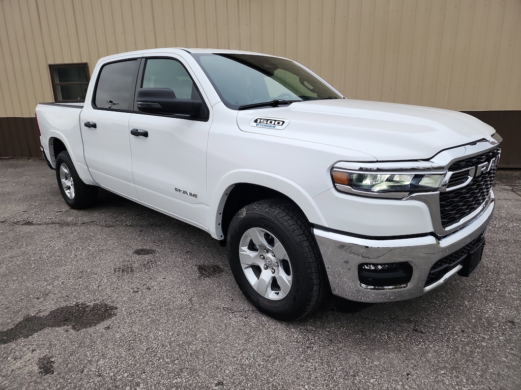 New 2025 Ram 1500 BIG HORN CREW CAB 4X4 5'7 BOX Pickup