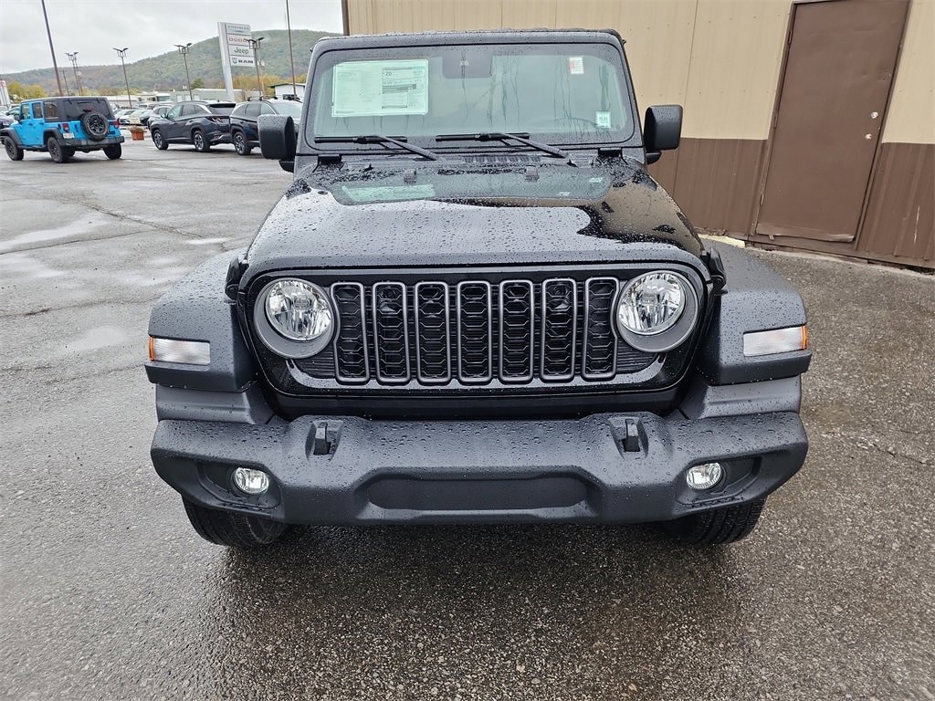 New 2025 Jeep Wrangler 4-DOOR SPORT S Sport Utility