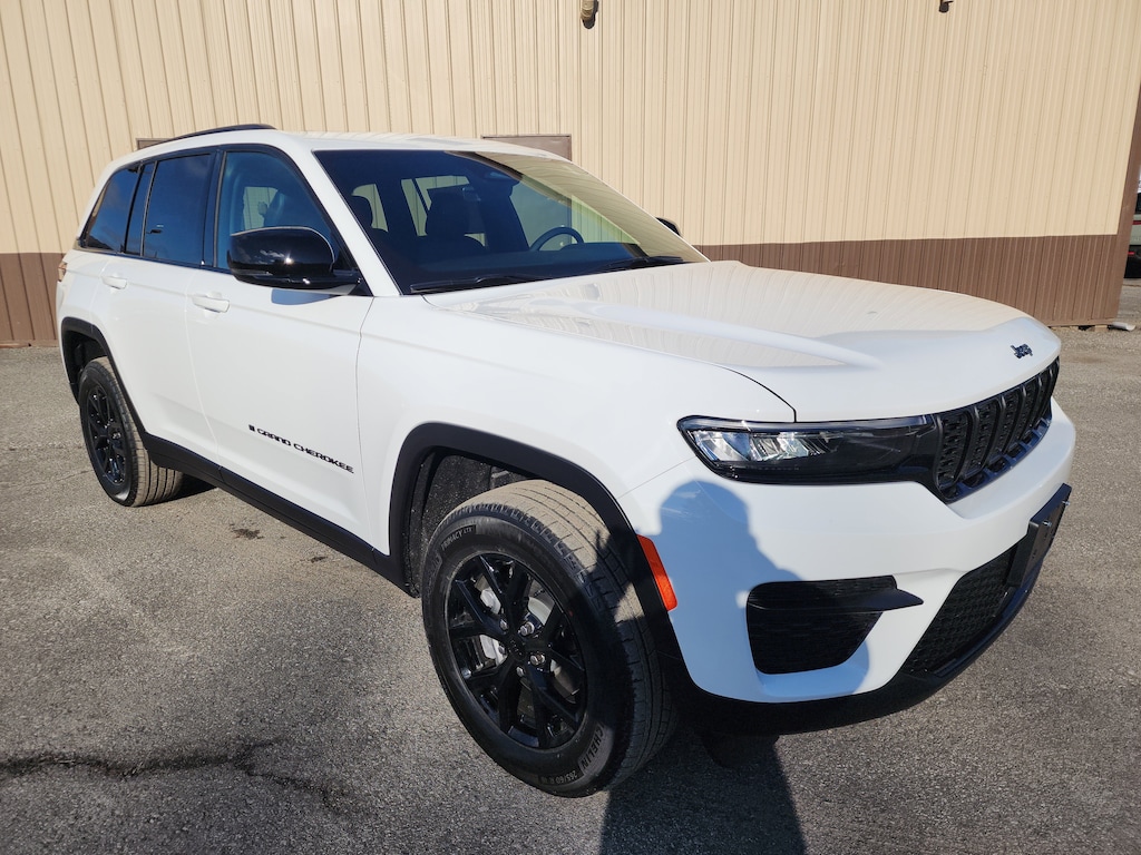 New 2025 Jeep Grand Cherokee ALTITUDE X 4X4 Sport Utility
