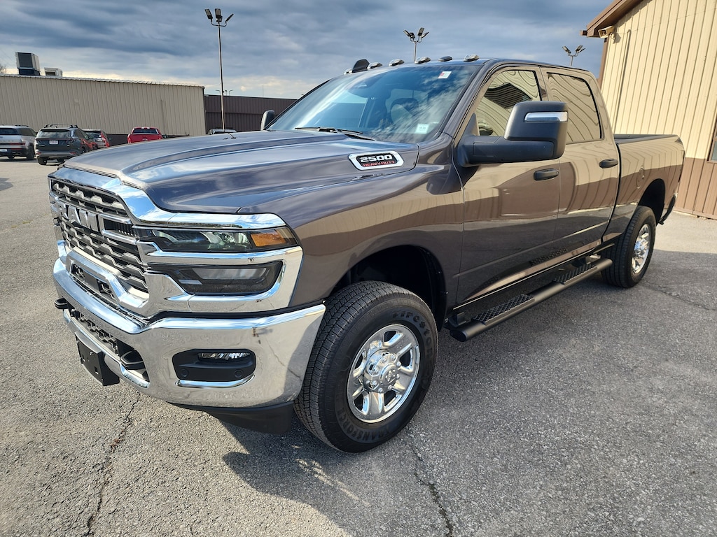 New 2025 Ram 2500 TRADESMAN CREW CAB 4X4 6'4 BOX Pickup