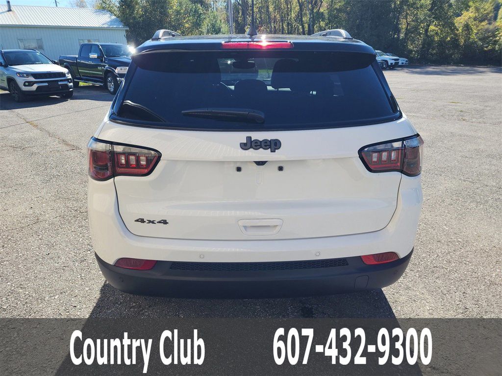 2025 Jeep Compass Limited - Photo 7