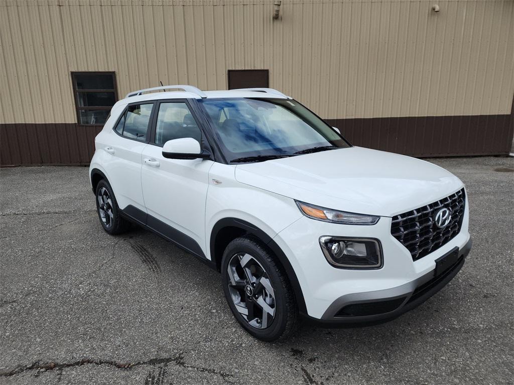 New 2026 Hyundai Venue SEL SUV