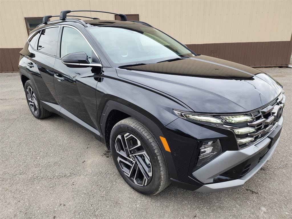 New 2025 Hyundai Tucson Hybrid Limited SUV
