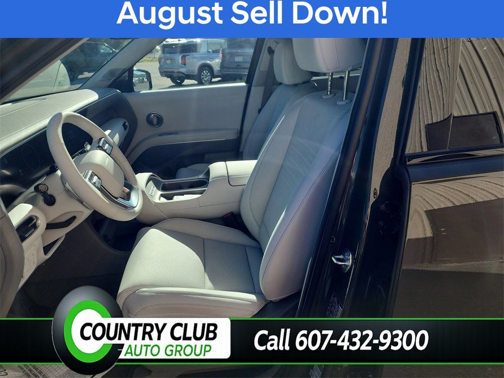 2026 Hyundai Palisade Limited - Photo 11