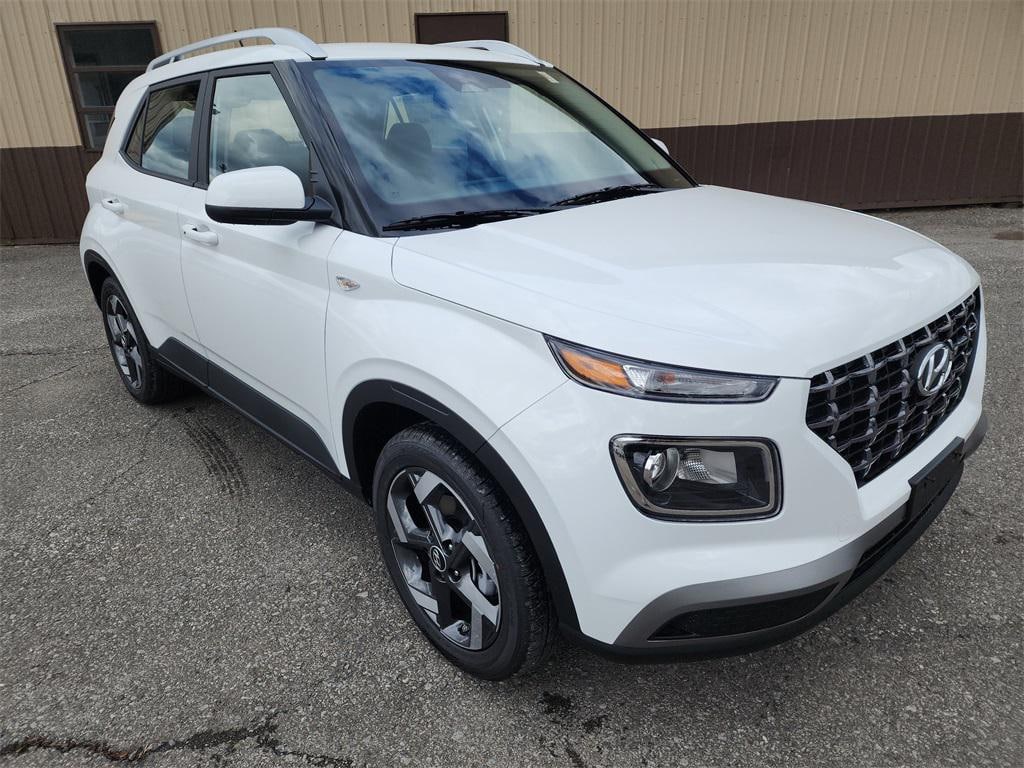 New 2026 Hyundai Venue SEL SUV