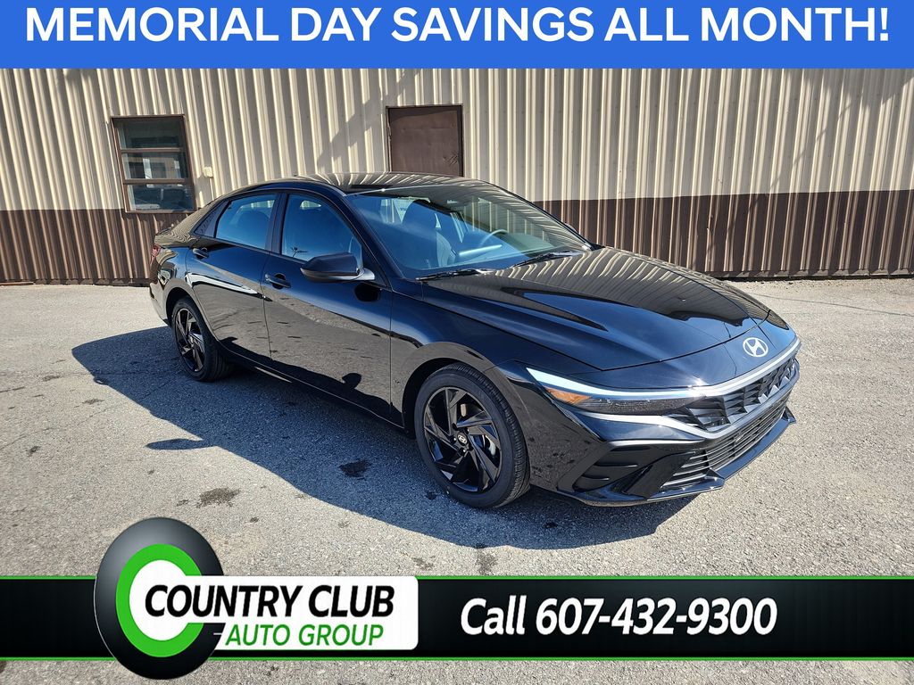 2026 Hyundai Elantra 2.0 SEL Sport IVT's photo