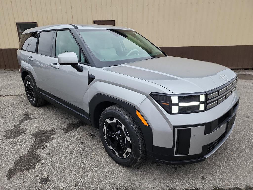 2026 Hyundai Santa Fe SE photo 2