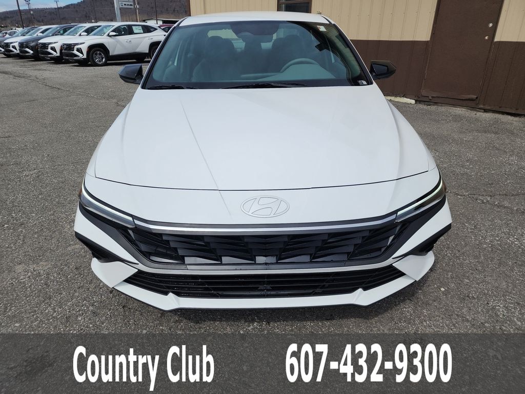 New 2026 Hyundai Elantra SEL Sport Sedan