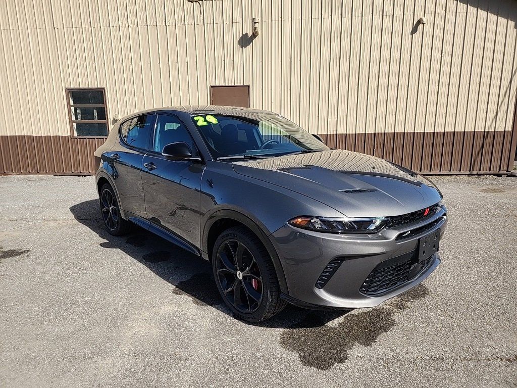 2024 Dodge Hornet R/T's photo