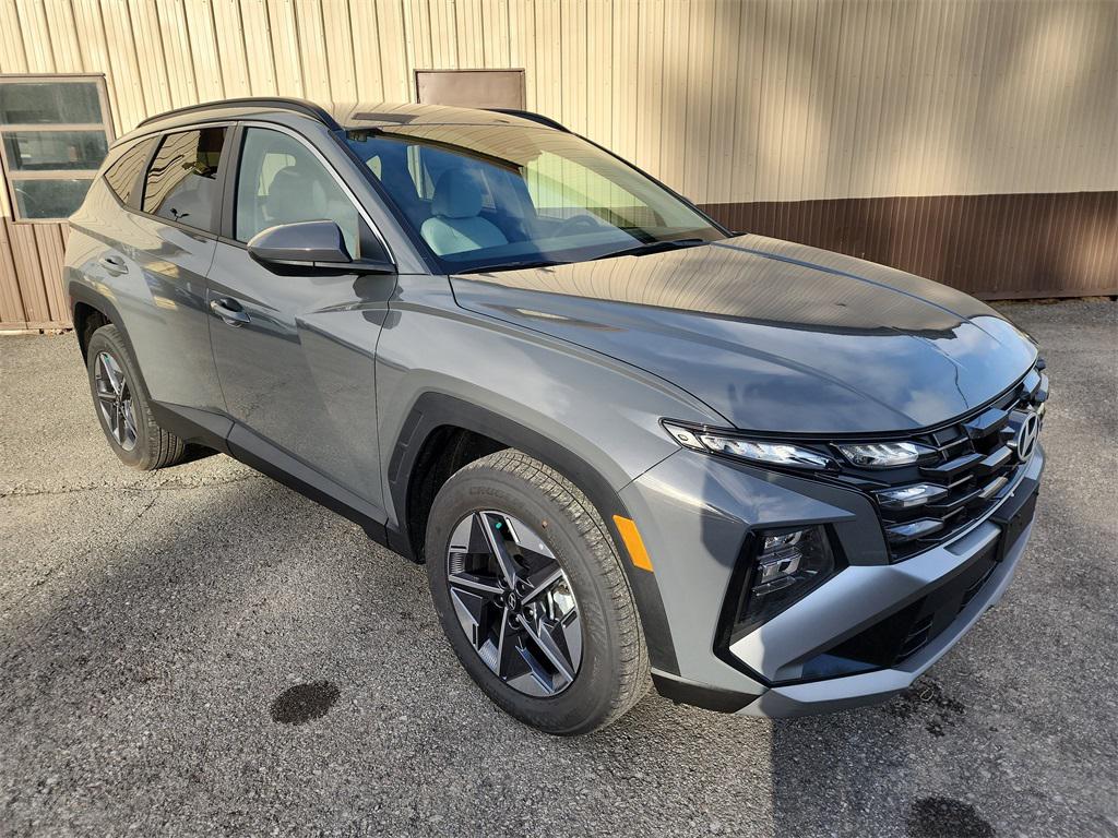 2026 Hyundai Tucson SEL photo 2