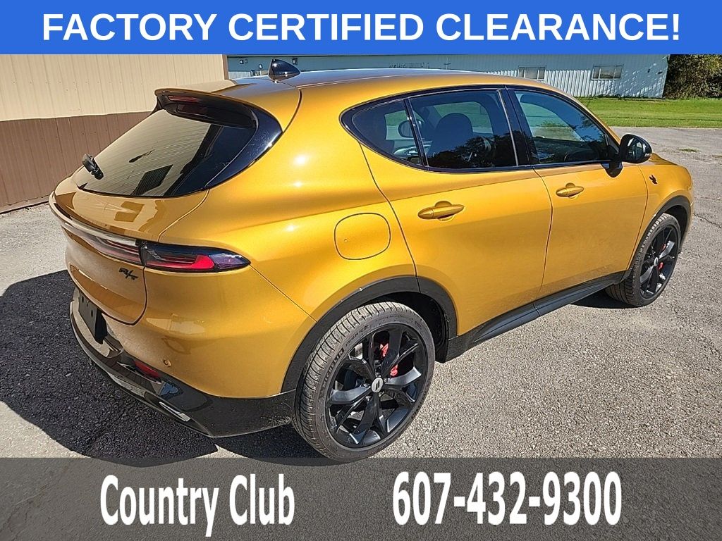 2024 Dodge Hornet R/T - Photo 8