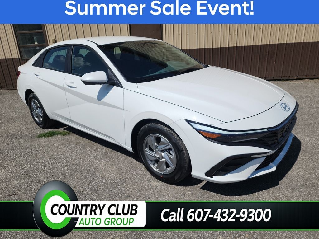 New 2026 Hyundai Elantra SE Sedan