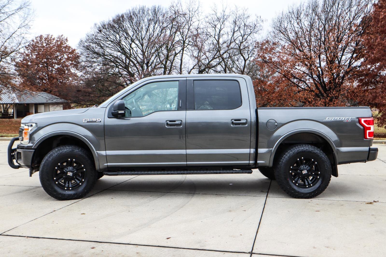2018 Ford F-150 XLT photo 4