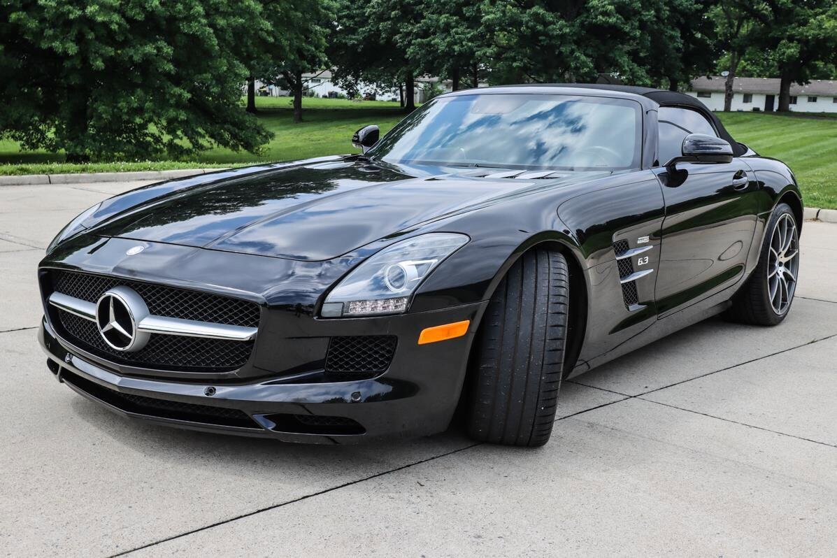 2012 Mercedes Benz SLS AMG photo 3