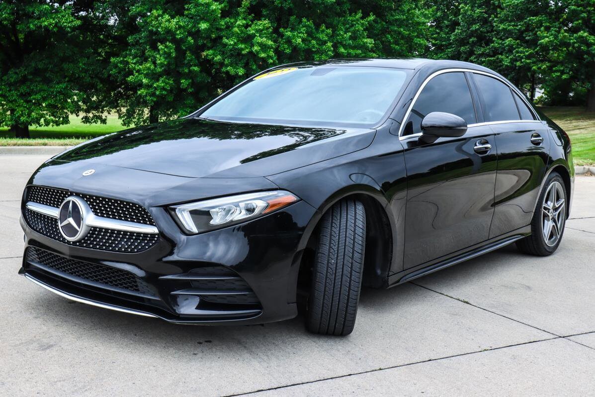 2022 Mercedes Benz A 220 4MATIC photo 3