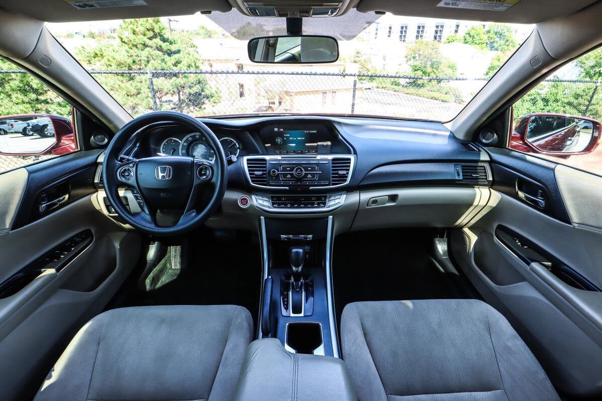 2013 Honda Accord EX photo 2