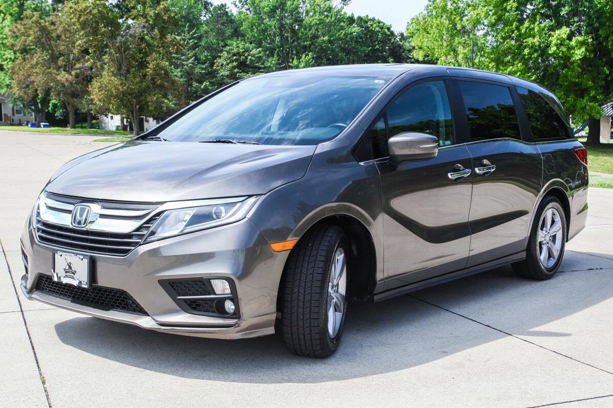 2019 Honda Odyssey EX-L photo 3