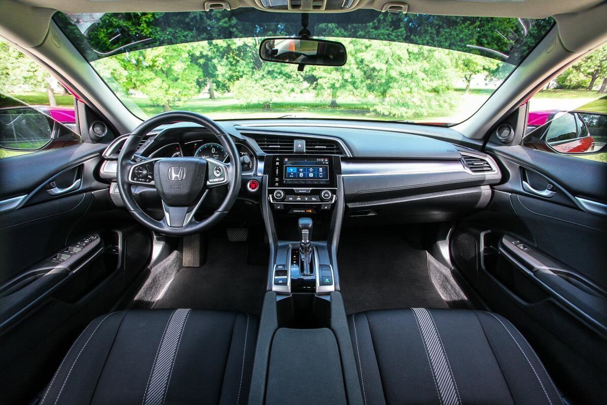 2018 Honda Civic EX-T photo 2