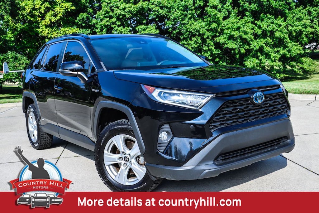 Used 2021 Toyota RAV4 Hybrid XLE Sport Utility