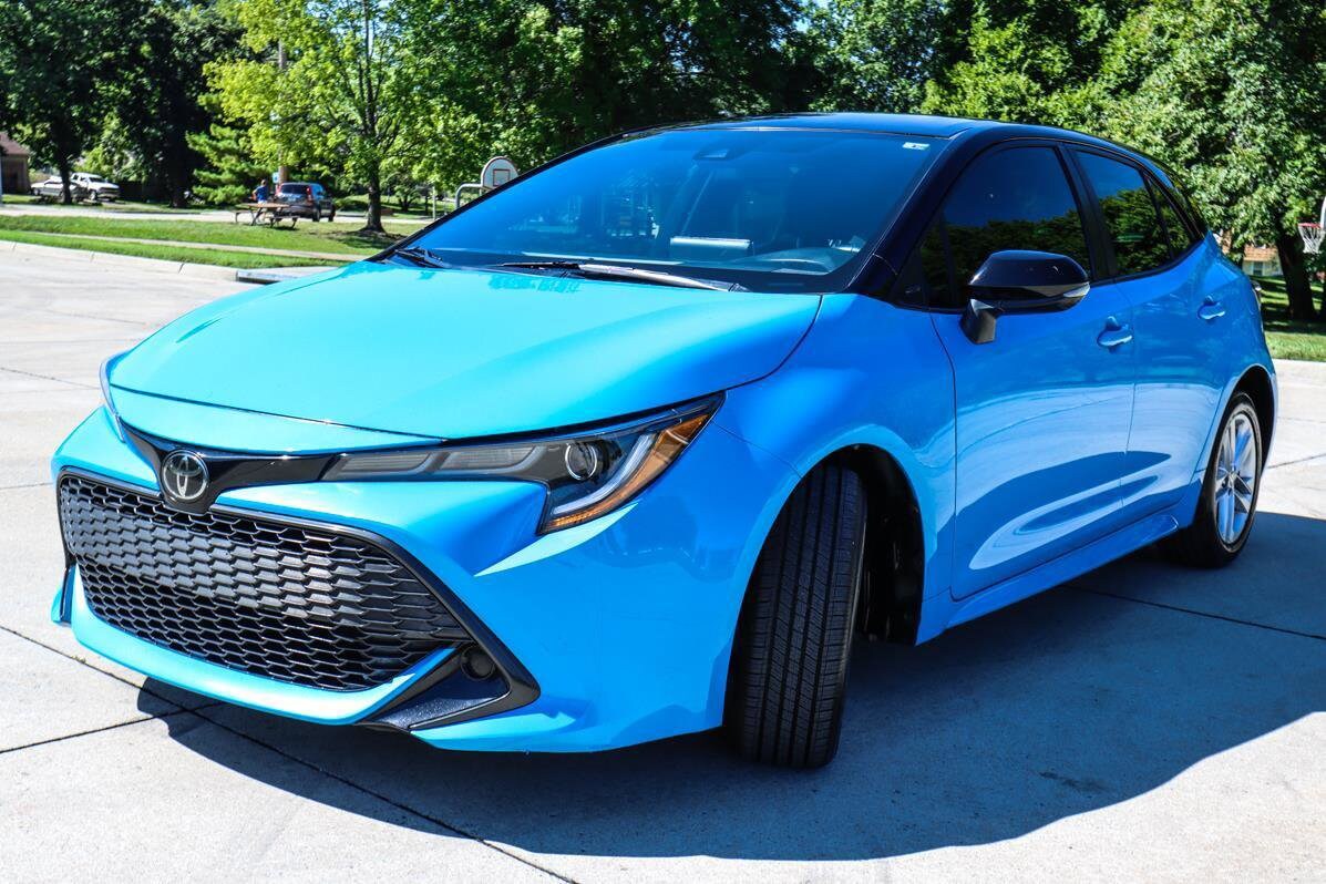 2021 Toyota Corolla SE photo 3