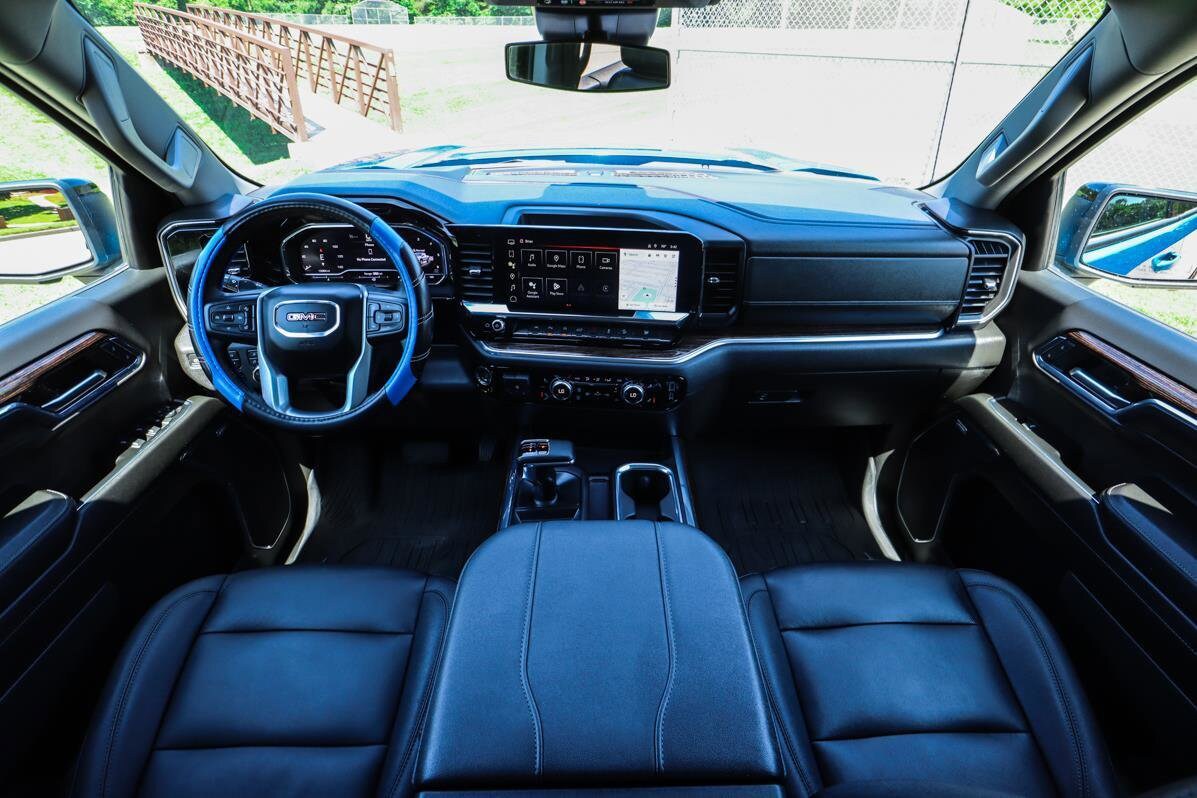 2024 Gmc Sierra 1500 Elevation photo 2