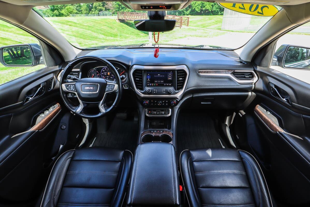 2021 Gmc Acadia Denali photo 2