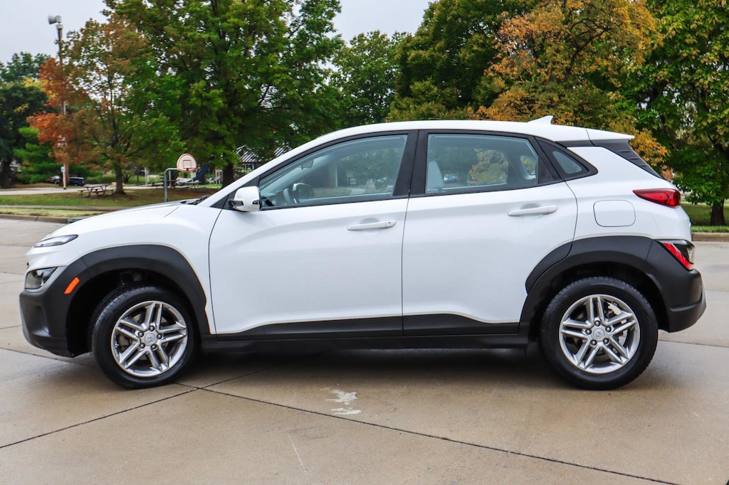 Used 2023 Hyundai Kona SE Sport Utility