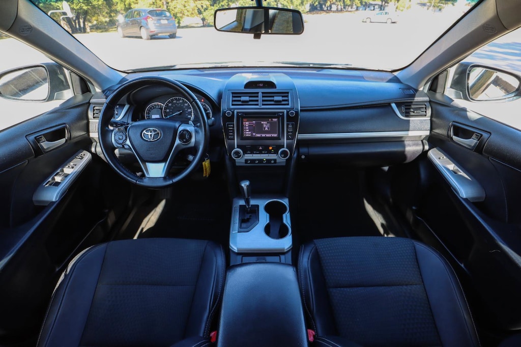 Used 2014 Toyota Camry SE 4dr Car