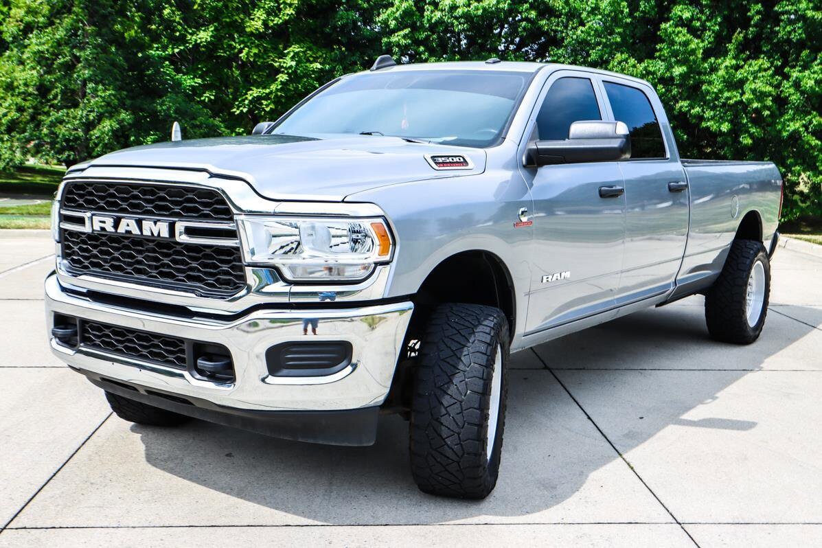2021 Ram 3500 Tradesman photo 3
