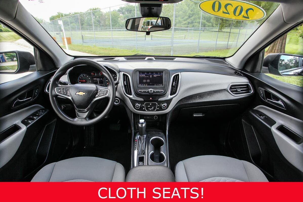 2020 Chevrolet Equinox LS photo 2