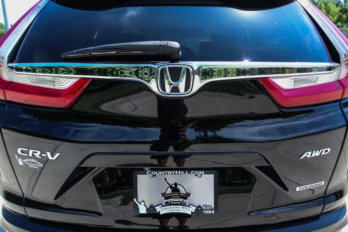 2018 Honda CR-V Touring photo 4