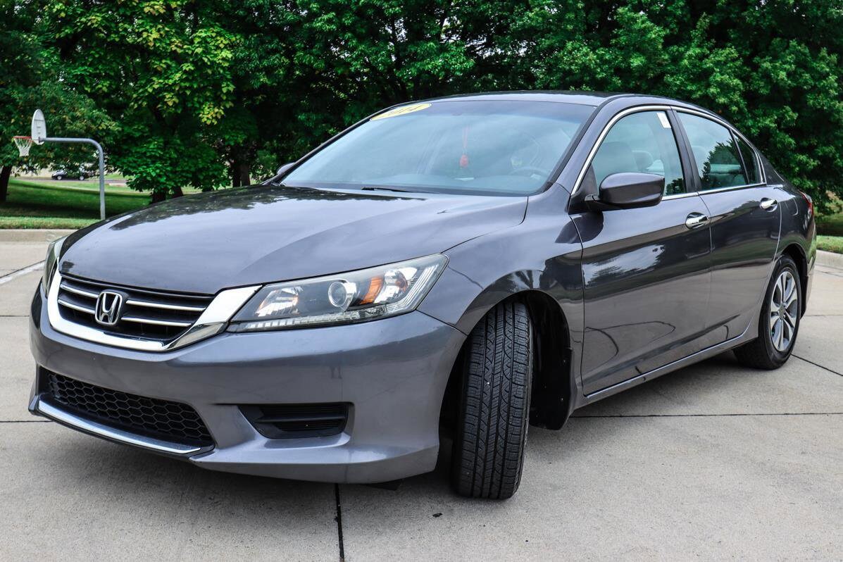 2014 Honda Accord LX photo 3
