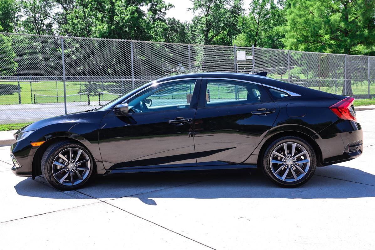 2019 Honda Civic EX-L photo 4