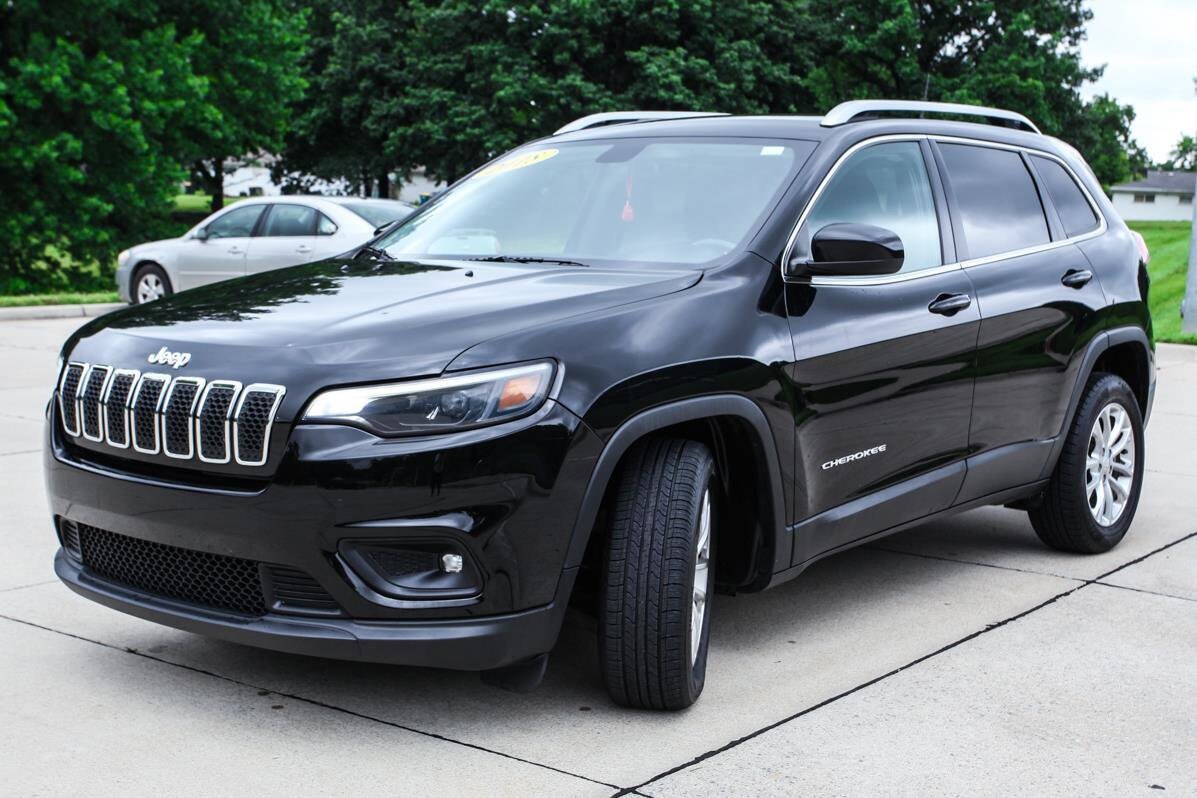 2019 Jeep Cherokee Latitude photo 3