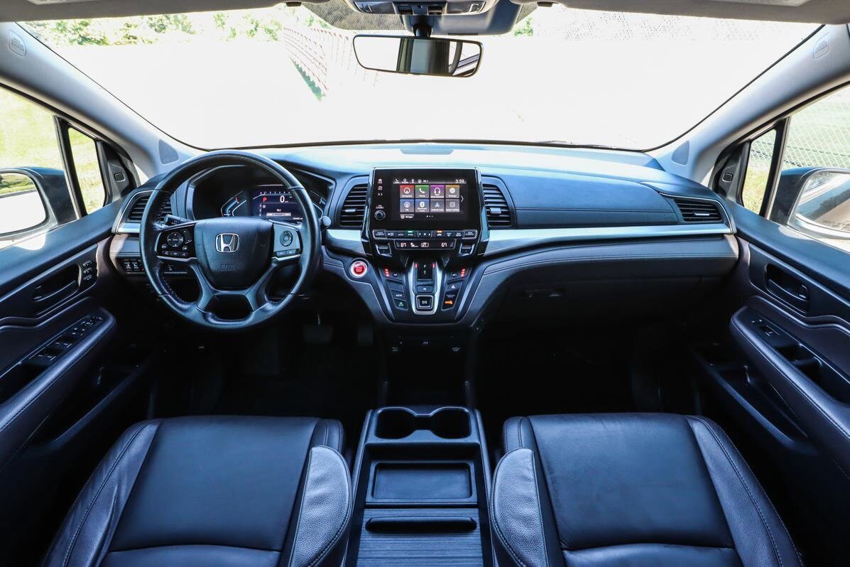 2019 Honda Odyssey EX-L photo 2