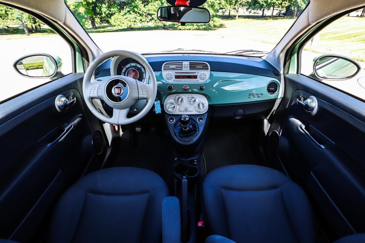 2015 Fiat 500 Pop photo 2