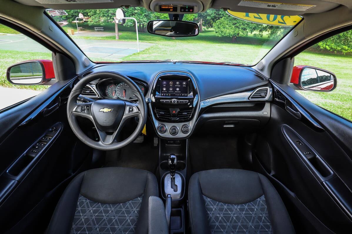 2021 Chevrolet Spark 1LT photo 2