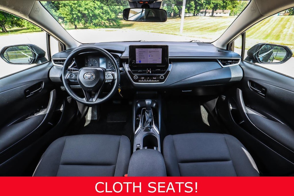 Used 2024 Toyota Corolla LE 4dr Car