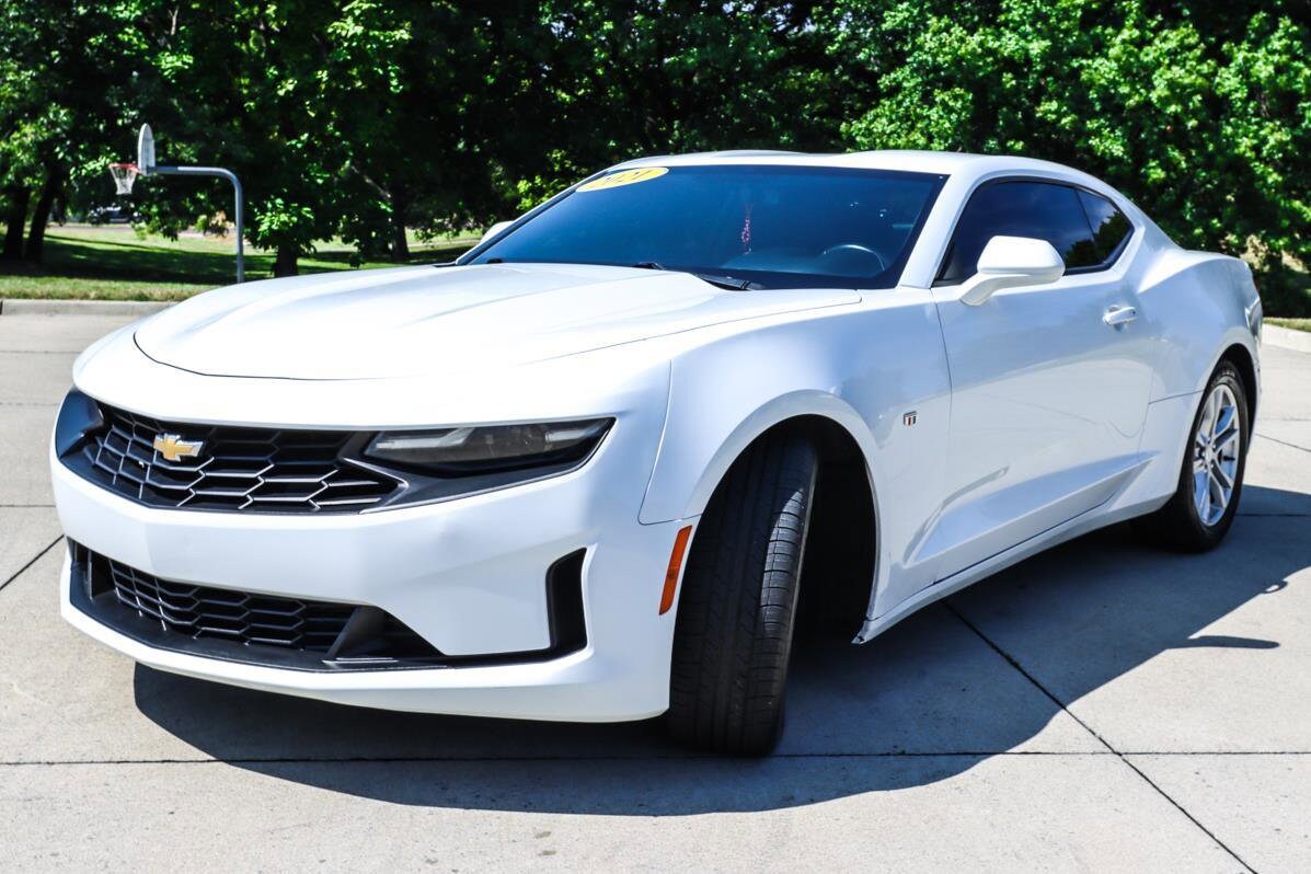 2021 Chevrolet Camaro 1LS photo 3