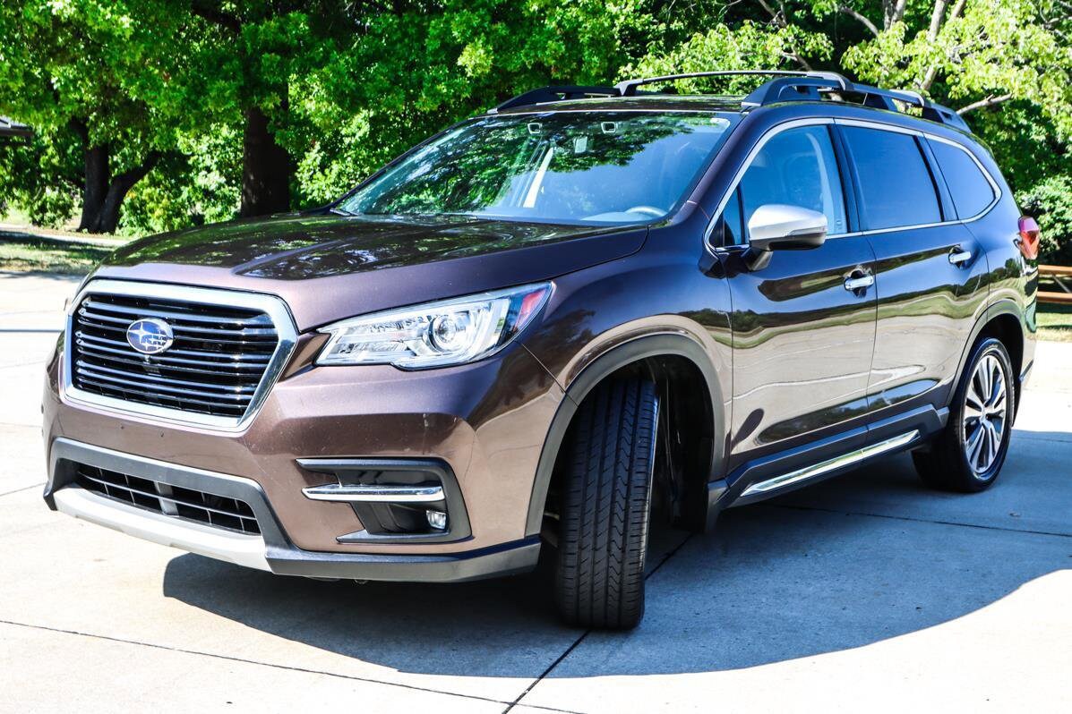 2019 Subaru Ascent Touring photo 3