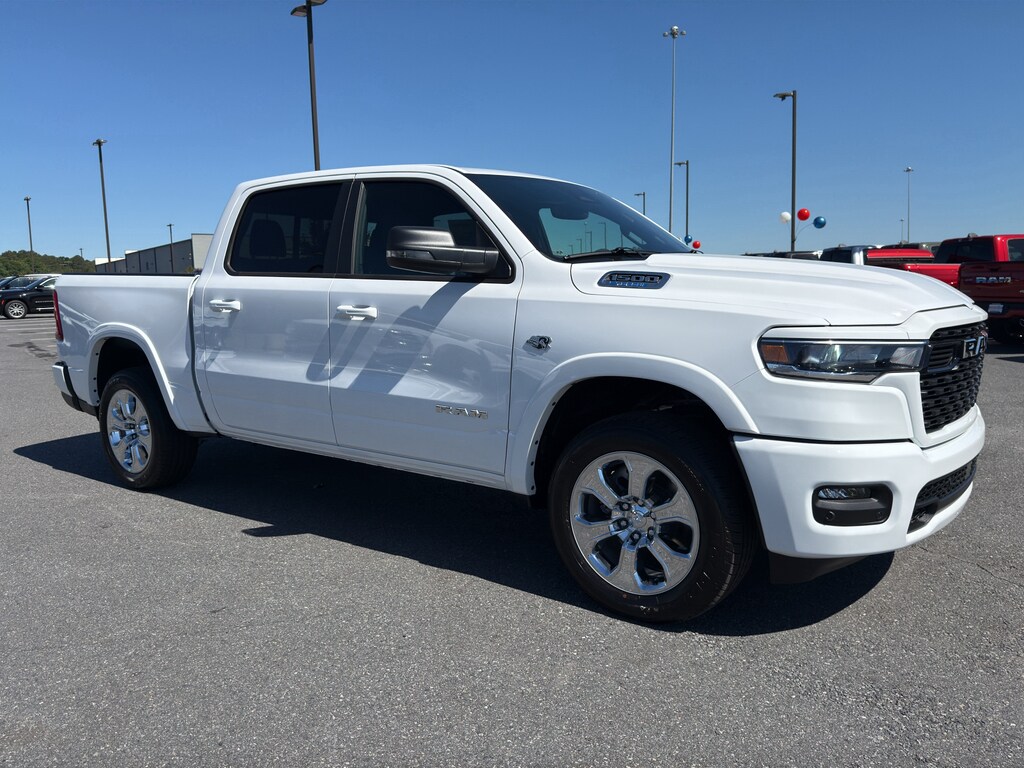 New 2026 Ram 1500 BIG HORN CREW CAB 4X4 5'7 BOX Pickup