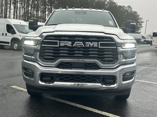 2026 Ram 3500 Tradesman photo 2