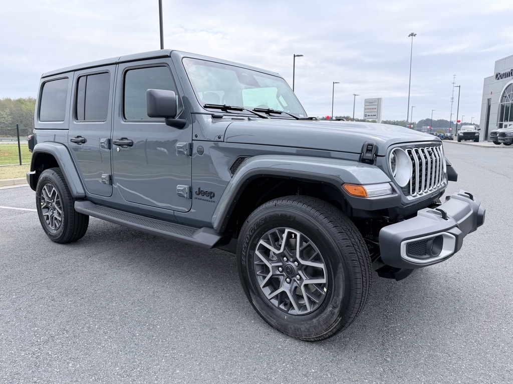New 2026 Jeep Wrangler 4-DOOR SAHARA Sport Utility