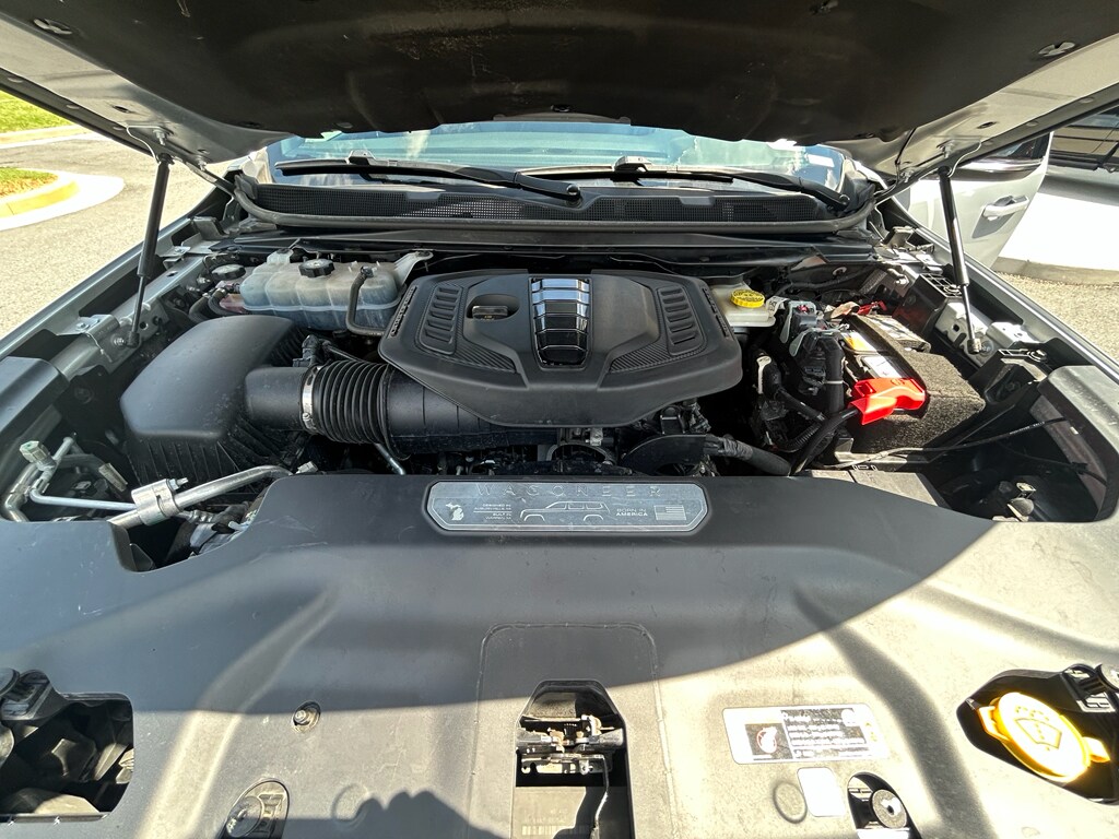 2024 Jeep Wagoneer L Series II - Photo 32