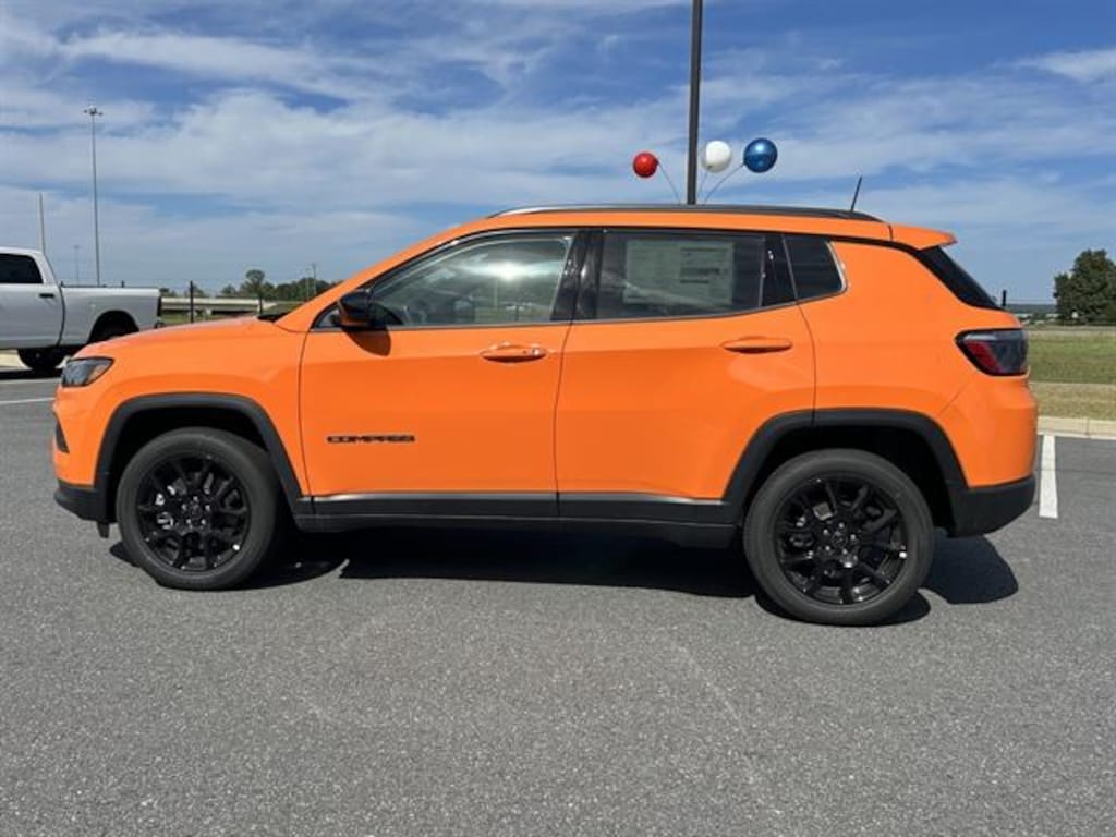 New 2026 Jeep Compass LATITUDE ALTITUDE 4X4 Sport Utility