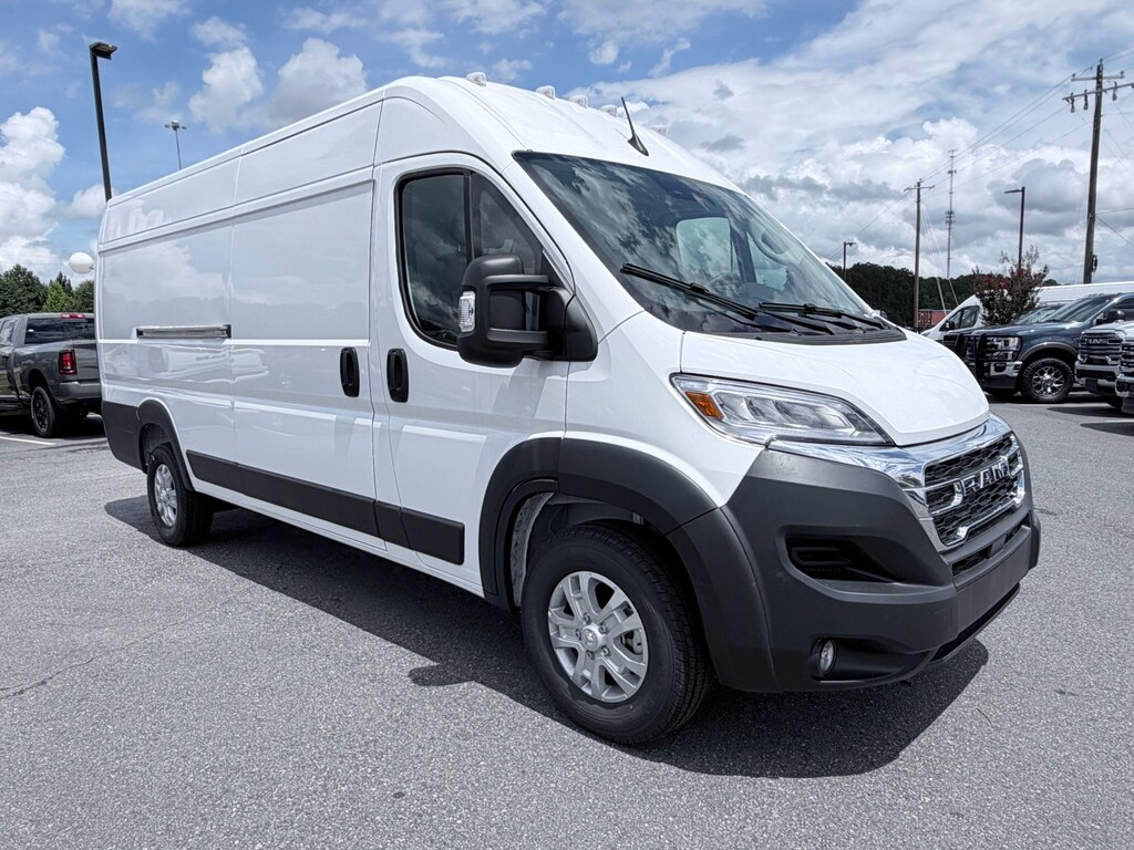 New 2026 Ram ProMaster PROMASTER 3500 SLT CARGO VAN HIGH ROOF 159' WB EXT Cargo Van