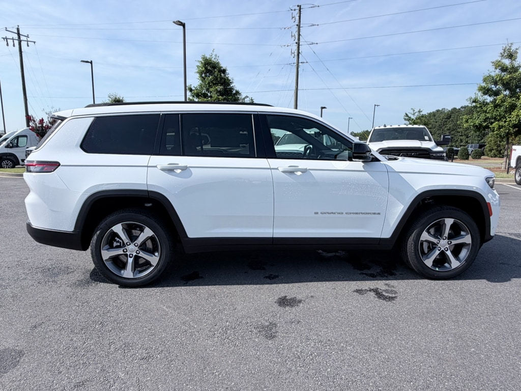 New 2026 Jeep Grand Cherokee L LIMITED 4X2 Sport Utility